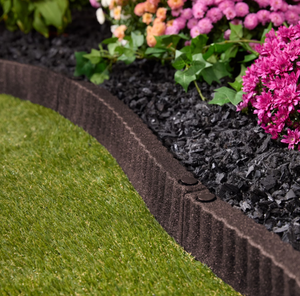 lot 446 image: Expert Gardener 2 x 3 Brown Recycled Rubber Garden Border Landscape Edging - 18 Pack