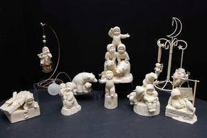 lot 39 image: Collection of Snowbabies Figurines #3