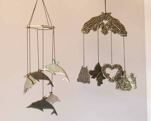 lot 21 image: Set of 2 Metal Wind Chimes  Dolphin & Welcome Friends Designs