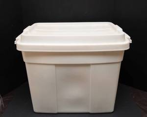 lot 22 image: Mystery Easter Decor Lot  Tote Full of Holiday Decor