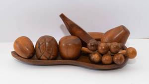 lot 35 image: Vintage Mid-Century Carved Wooden Fruit