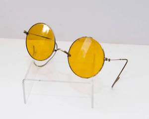 lot 48 image: Antique Amber Round Sunglasses