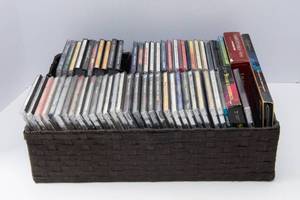 lot 81 image: Collection of CDs
