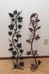lot 87 image: Set of 2 Metal Wall Hangings - One Wine Bottle Holder, 35 Tall