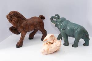 lot 84 image: Set of 3 Vintage Painted Ceramic Animals  Horse, Elephant & Pigs
