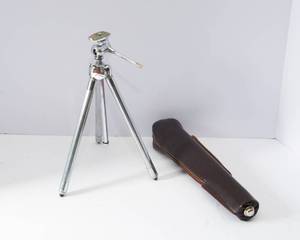 lot 96 image: Vintage Kalimar PE-8 Camera Tripod with Carrying Case