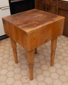 lot 126 image: John Boos Butcher Block Island  24 x 24 x 34