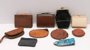 lot 129 image: Variety of Coin Purses  Mostly Leather