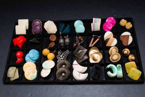 lot 130 image: Lot of 32 Vintage Earrings  Unique Collection