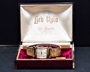 lot 18 image: Mens Vintage Lord Elgin Watch  21 Jewels, Durapower