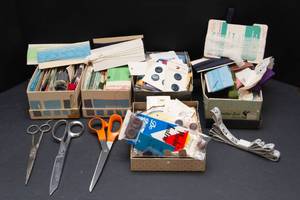 lot 189 image: Miscellaneous Sewing Supplies  Lot