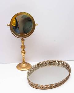 lot 208 image: Mirrored Tray with Vanity Mirror  Brass Base