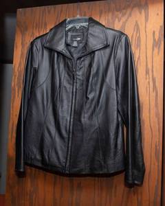 lot 237 image: East 5th Womens Leather Jacket  Black, Petite Large
