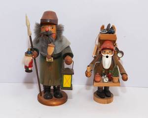 lot 275 image: Vintage Christian Ulbricht and Old World Christmas Incense Smokers
