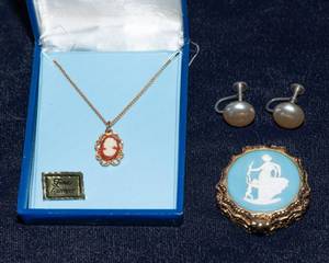 lot 456 image: Vintage Cameo Necklace & Cameo Perfume Essence Compact  New in Box