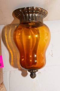 lot 419 image: Vintage Amber Light Fixture  Wired, Untested