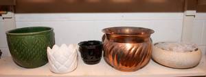 lot 503 image: Collection of Larger Ceramic Flower Pots