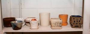 lot 413 image: TanCream Ceramic Flower Pots