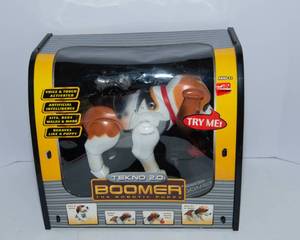 lot 537 image: Robo Dog 2001  New in Box, Untested