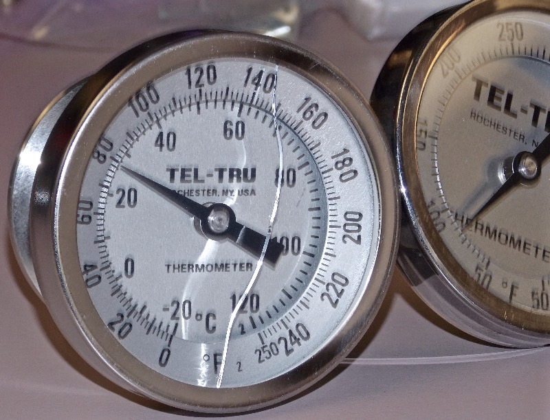 lot 24 image: Lot of (2) TEL-TRU Brand Thermometers - 3