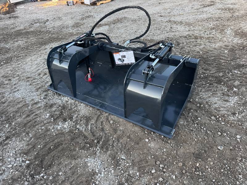lot 25 image: Unused 2025 WOLVERINE Skid Steer Grapple Bucket Attachment