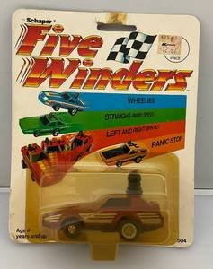 lot 1 image: Vintage 1980s Schaper Five Winders Firebird Trans Am (New Old Stock) Bubble Yellowed