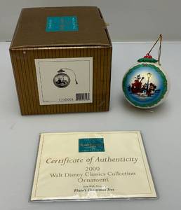 lot 52 image: Vintage WDCC Mickey Mouse Christmas Ornament In Original Box With COA