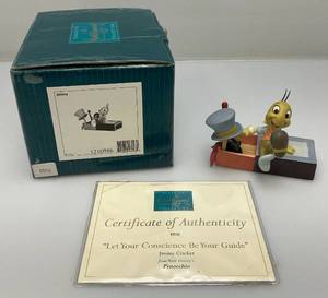 lot 60 image: Est. $145.00- $200.00 Vintage WDCC EVENT SCULPTURE 8536 Let Your Conscience To Be Your Guide (Jimmy The Cricket) Figurine In Original Box With COA