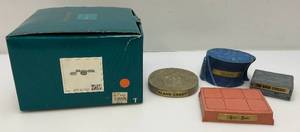 lot 67 image: Vintage WDCC (Mickey Mouse) Four Pack Custom Bases In Original Box