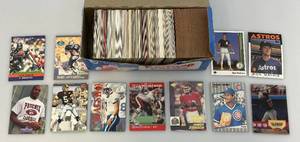 lot 70 image: Misc. Unsorted Sports Cards