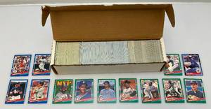 lot 75 image: Misc. Unsorted LEAF  Baseball Cards