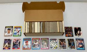 lot 76 image: Misc. Unsorted Sports Cards Some 1980s
