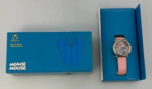 lot 103 image: Vintage DISNEY Minnie Mouse Watch (NIB)