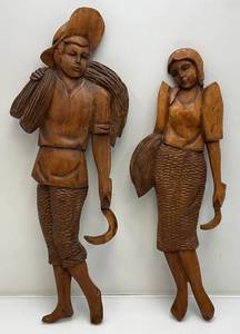 lot 159 image: 27 Vintage Hand Carved Wooden Man And Woman Harvester Figures