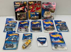 lot 191 image: Misc. Vintage Hotwheels (NIB)