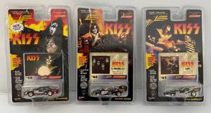 lot 199 image: Vintage Johnny Lightning KIZZ Miniature Die-Cast Cars (NIB)