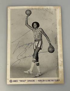 lot 229 image: Autographed Harlem Globetrotters James Twiggy Sanders Photo 3 12 x 5