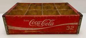 lot 233 image: Vintage Wooden Coca-Cola Crate