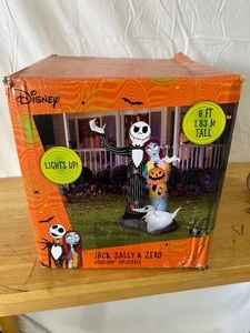 lot 55 image: Jack, Sally & Zero Airblown Inflatable - MSRP $130