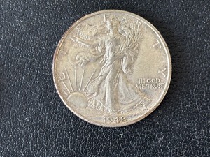lot 45 image: 1942-D Walking Liberty Half Dollar