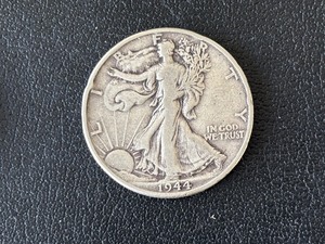 lot 49 image: 1944 Walking Liberty Half Dollar