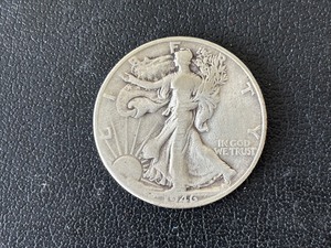 lot 57 image: 1946-D Walking Liberty Half Dollar