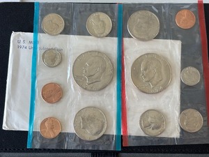 lot 60 image: 1974 P & D Mint Set