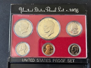 lot 65 image: 1976-S Proof Set