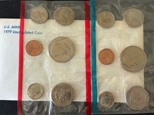 lot 11 image: 1979 P & D Mint Set