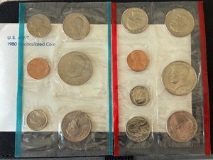 lot 12 image: 1980 P & D Mint Set