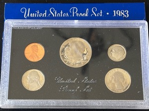 lot 22 image: 1983-S Proof Set