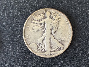 lot 33 image: 1937-D Walking Liberty Half Dollar