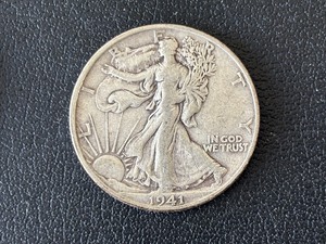 lot 41 image: 1941-S Walking Liberty Half Dollar