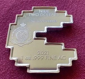 lot 23 image: 2021 Niue Licensed 1 oz Silver Pac-Man Coin